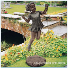 Jardín Vida Tamaño cuerda Saltar Bronce Chica Estatua